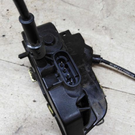 zamok-dveri-zadnii-pravyi-renault-megane-ii-art-85583-big-3