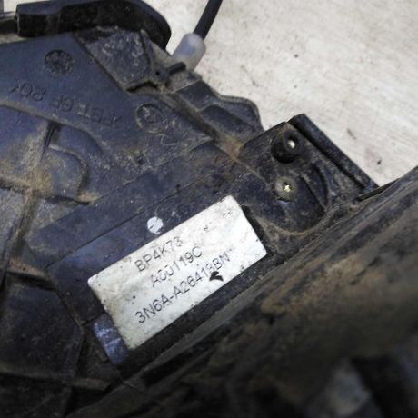 zamok-dveri-zadnii-levyi-mazda-3-bk-art-85607-big-3