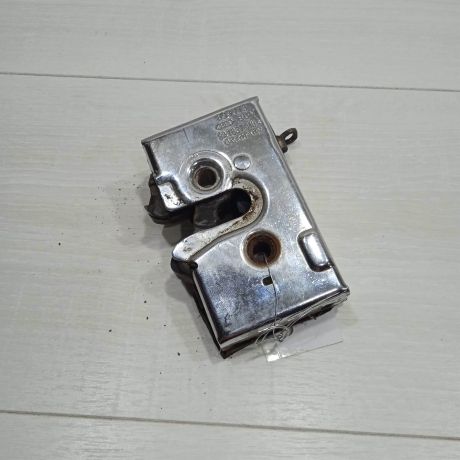 zamok-dveri-perednii-pravyi-audi-80-b4-audi-80-b3-art-85734-big-0