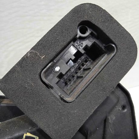 zamok-dveri-perednii-pravyi-volkswagen-polo-5-art-88221-big-3