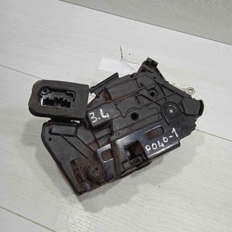 zamok-dveri-zadnii-levyi-volkswagen-polo-5-art-88256-big-3