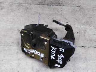 zamok-dveri-pravyi-kupe-peugeot-307-art-88279