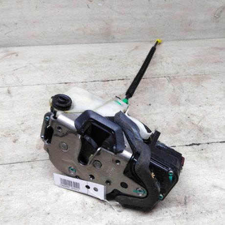 zamok-dveri-zadnii-pravyi-chevrolet-cruze-art-89051-big-0