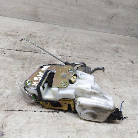 zamok-dveri-perednii-pravyi-mitsubishi-space-wagon-iii-art-89157-big-0