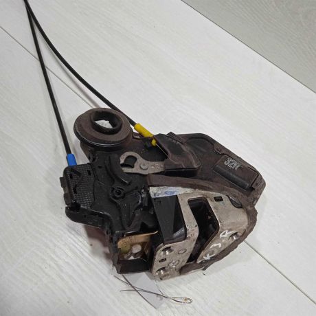 zamok-dveri-zadnii-pravyi-toyota-corolla-ix-e120-e130-art-89346-big-2