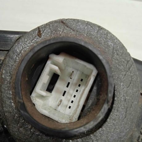 zamok-dveri-perednii-pravyi-toyota-corolla-ix-e120-e130-art-89455-big-2