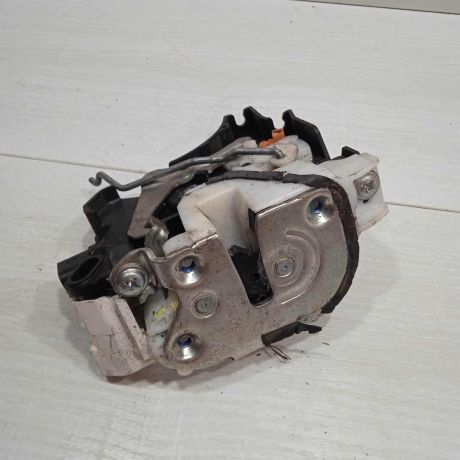 zamok-dveri-perednii-pravyi-mitsubishi-lancer-x-art-89936-big-1