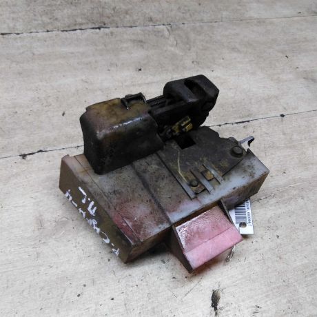 zamok-dveri-perednii-levyi-renault-scenic-i-art-90531-big-3