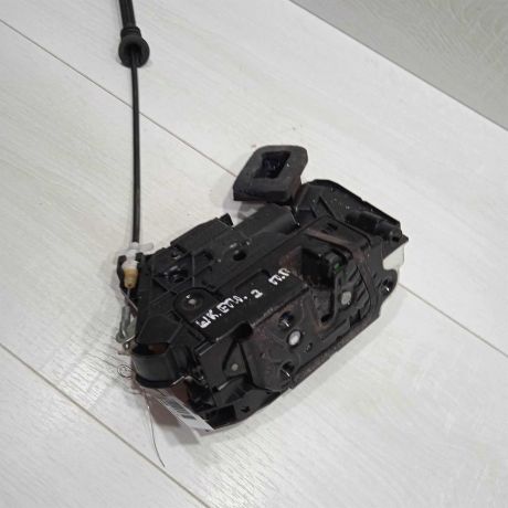 zamok-dveri-perednii-pravyi-skoda-yeti-i-art-90779-big-4