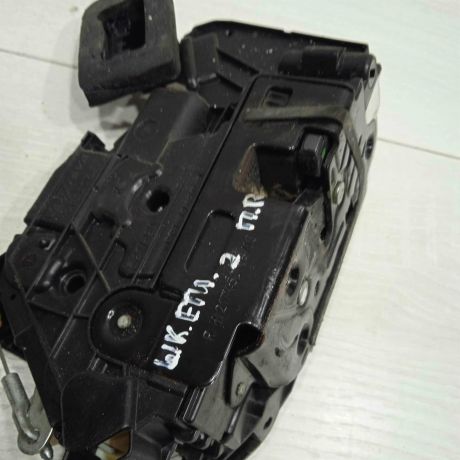 zamok-dveri-perednii-pravyi-skoda-yeti-i-art-90779-big-3