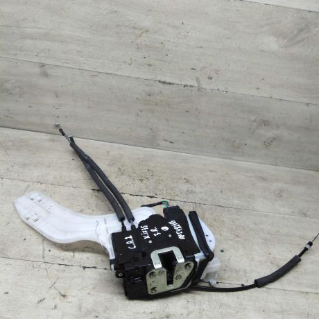 zamok-dveri-zadnii-pravyi-hyundai-ix35-i-art-91675-big-0