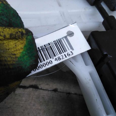 zamok-dveri-zadnii-pravyi-hyundai-ix35-i-art-91675-big-4