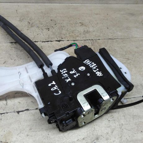 zamok-dveri-zadnii-pravyi-hyundai-ix35-i-art-91675-big-3