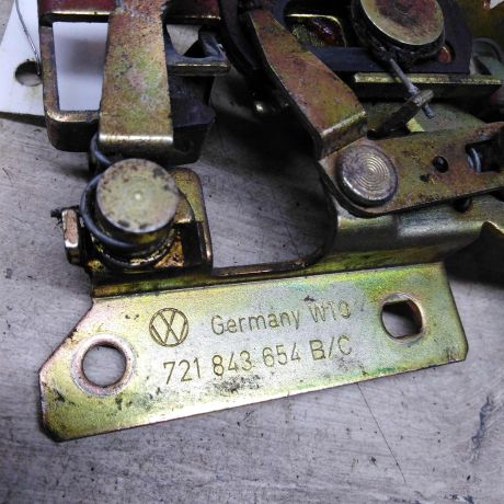 zamok-dveri-sdviznoi-volkswagen-transporter-t4-art-92321-big-1