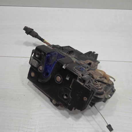 zamok-dveri-zadnii-pravyi-skoda-octavia-i-a4-dorestailing-art-92511-big-2