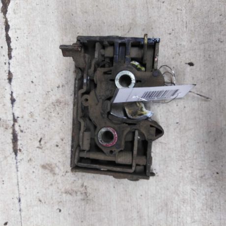 zamok-dveri-zadnii-pravyi-volkswagen-jetta-2-volkswagen-golf-2-art-92834-big-1