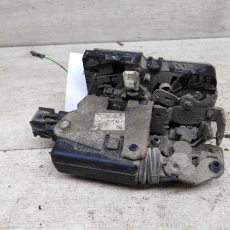 zamok-dveri-zadnii-pravyi-renault-logan-i-art-93026-big-0