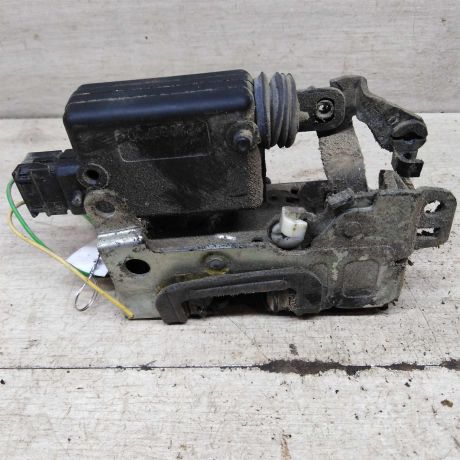 zamok-dveri-zadnii-pravyi-renault-logan-i-art-93026-big-4