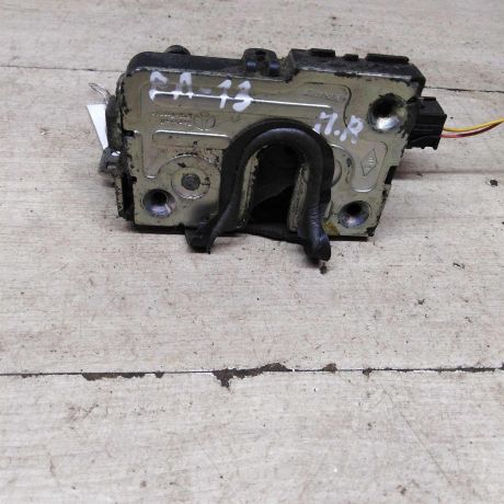 zamok-dveri-perednii-pravyi-renault-logan-i-art-93306-big-0