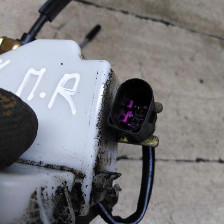 zamok-dveri-perednii-pravyi-seat-cordoba-i-restailing-art-93552-big-2