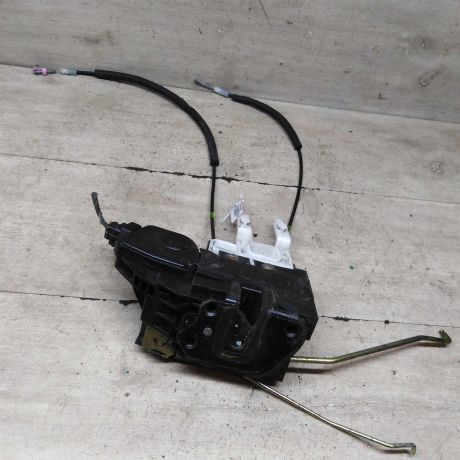 zamok-dveri-perednii-pravyi-hyundai-santa-fe-i-art-94063-big-0