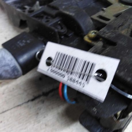 zamok-dveri-perednii-pravyi-volkswagen-passat-b5-passat-b5-gp-skoda-superb-art-94765-big-1