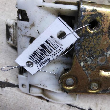 zamok-dveri-perednii-pravyi-ford-mondeo-3-art-95647-big-1