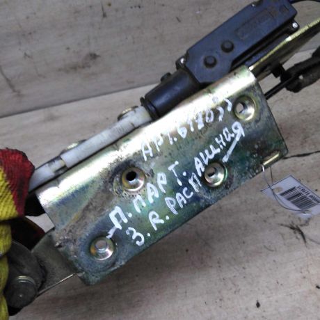 zamok-dveri-zadnii-pravyi-raspasnoi-mexanizm-peugeot-partner-i-restailing-art-96100-big-1