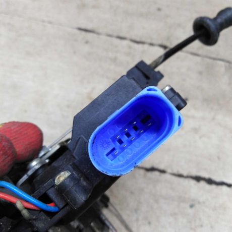 zamok-dveri-perednii-levyi-skoda-octavia-a5-restailing-art-96200-big-1