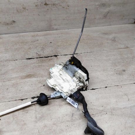 zamok-dveri-perednii-levyi-audi-a6-c6-art-97269-big-2