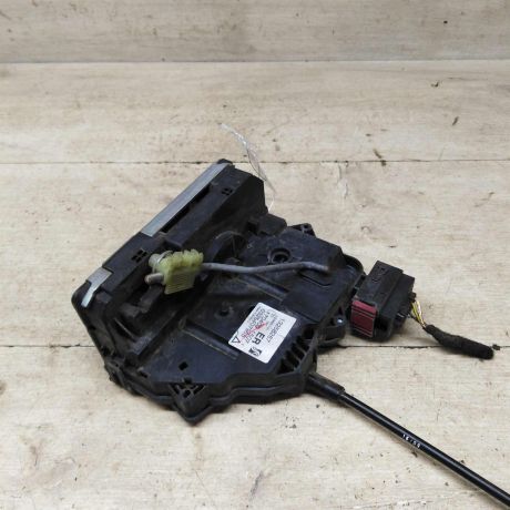 zamok-dveri-zadnii-pravyi-opel-corsa-d-art-97423-big-2