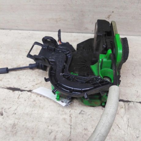 zamok-dveri-kia-ceed-2-perednii-pravyi-art-97591-big-6