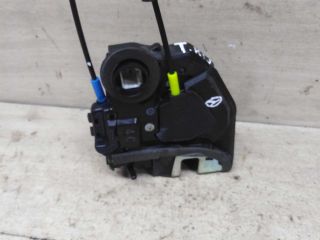 zamok-dveri-zadnii-pravyi-toyota-camry-v50-art-97790