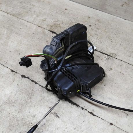 zamok-dveri-levyi-mercedes-benz-c-klass-w203-art-98008-big-2