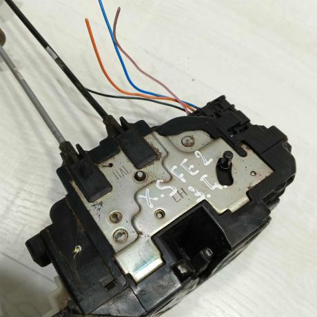 zamok-dveri-zadnii-levyi-hyundai-santa-fe-ii-art-98427-big-3