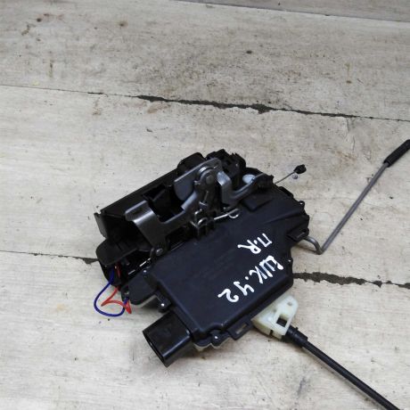 zamok-dveri-perednii-pravyi-skoda-octavia-i-a4-art-98451-big-1