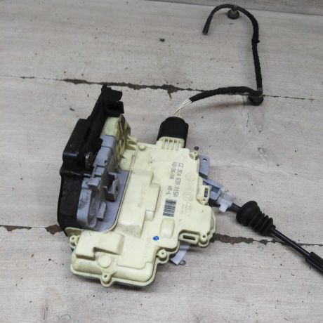 zamok-dveri-zadnii-levyi-volkswagen-passat-b6-fb6-5-art-99588-big-0