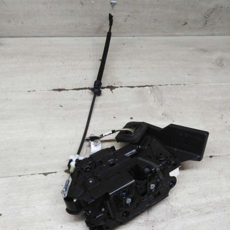 zamok-dveri-zadnii-pravyi-skoda-yeti-art-99589-big-0