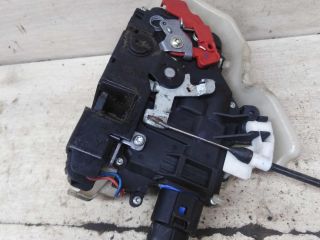 zamok-dveri-zadnii-levyi-volkswagen-jetta-5-golf-5-art-99858