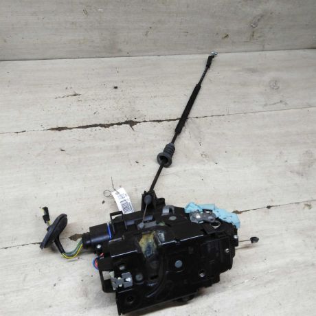 zamok-dveri-perednii-pravyi-skoda-octavia-a5-art-99903-big-1