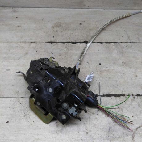 zamok-dveri-perednii-levyi-audi-a6-c5-art-100433-big-0