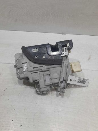 zamok-dveri-perednii-pravyi-volkswagen-passat-b6-art-100739-big-4