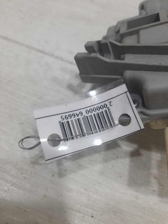 zamok-dveri-zadnii-pravyi-volkswagen-passat-b6-art-100744-big-3