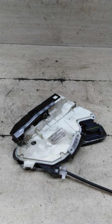 zamok-dveri-zadnii-pravyi-volkswagen-jetta-vi-art-101352-big-4