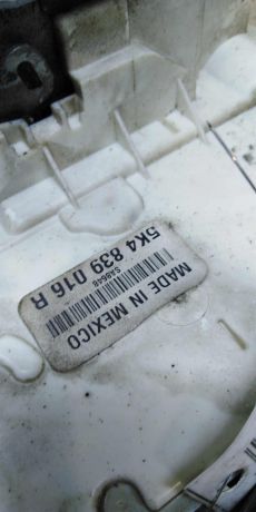 zamok-dveri-zadnii-pravyi-volkswagen-jetta-vi-art-101352-big-2