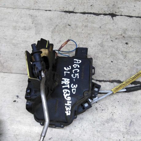 zamok-dveri-zadnii-levyi-audi-a6-c5-art-101361-big-3