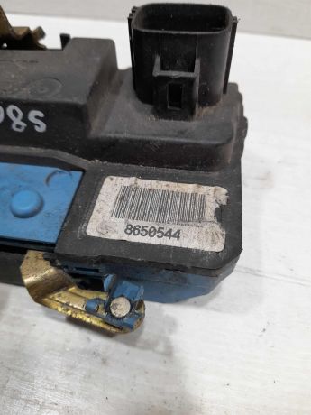 zamok-dveri-perednii-levyi-volvo-s80-art-101722-big-4