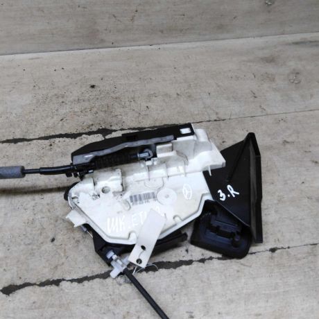 zamok-dveri-skoda-yeti-i-zadnii-pravyi-art-101830-big-5