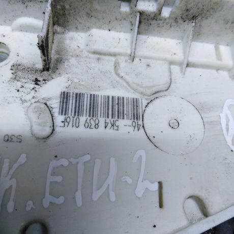 zamok-dveri-skoda-yeti-i-zadnii-pravyi-art-101830-big-6