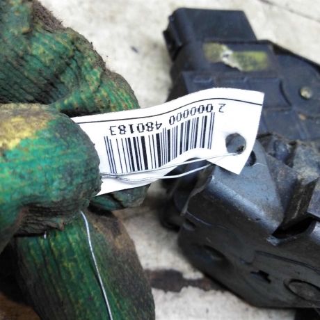 zamok-dveri-zadnii-levyi-mazda-3-bk-art-101961-big-3